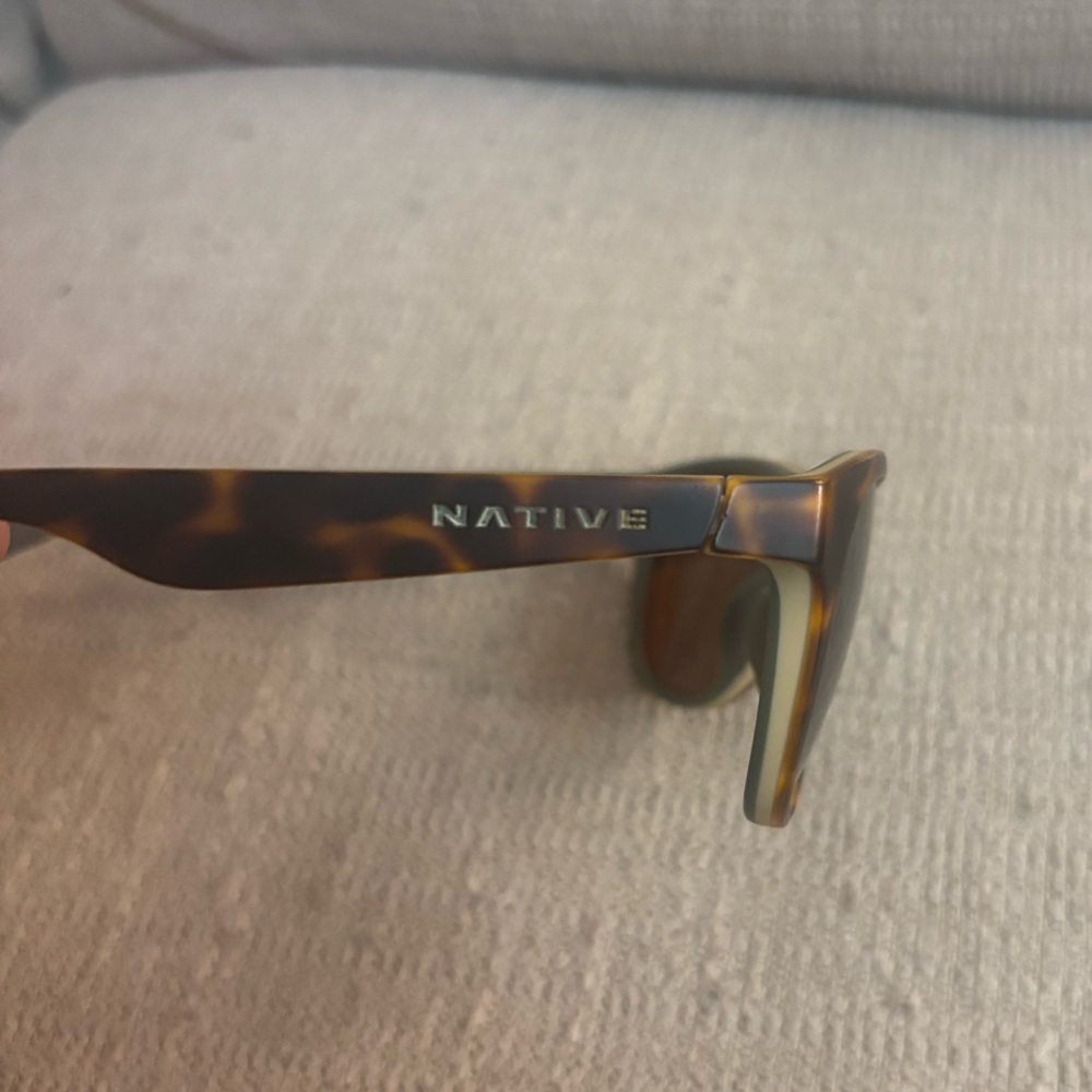 Native Tortoise Shell Sunglasses With Polarized L… - image 7